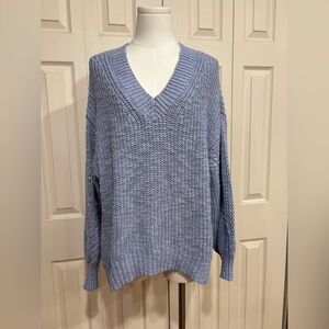 🫐2/$25 🫐AMERICAN EAGLE Light Denim Blue/Lavender Knit Fisherman V-Neck Sweater